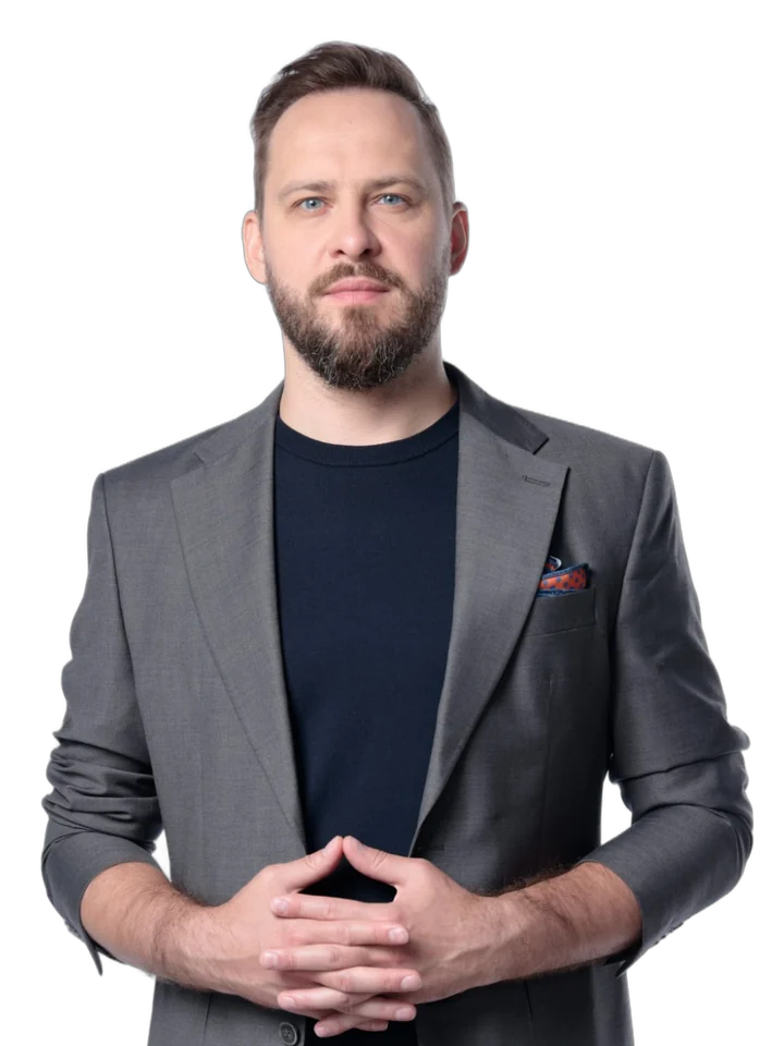 Александр Ляпин